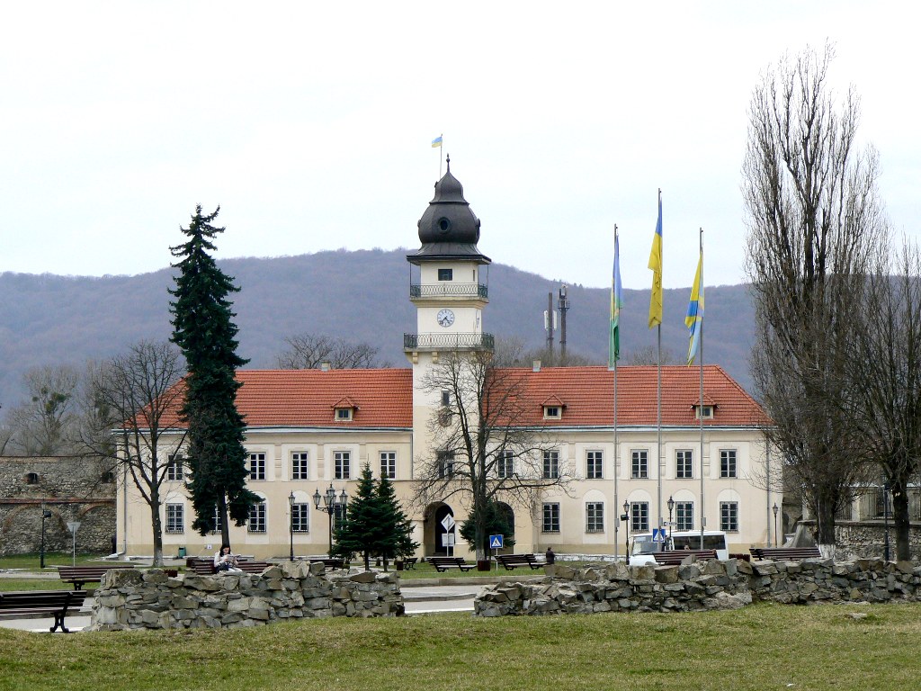 Жовківська міська рада
